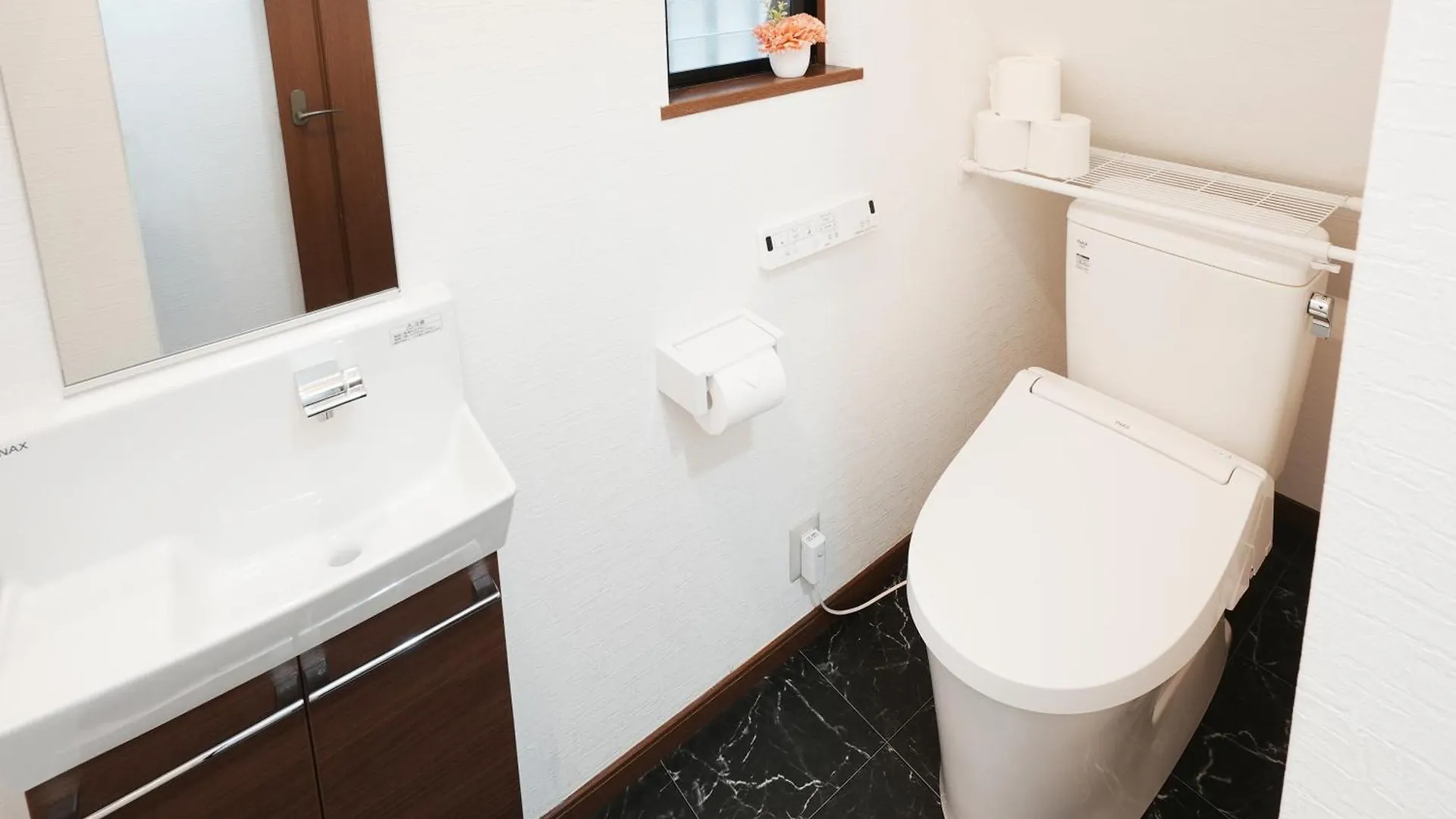 فيلا Westhouse B 花园町店 أوساكا