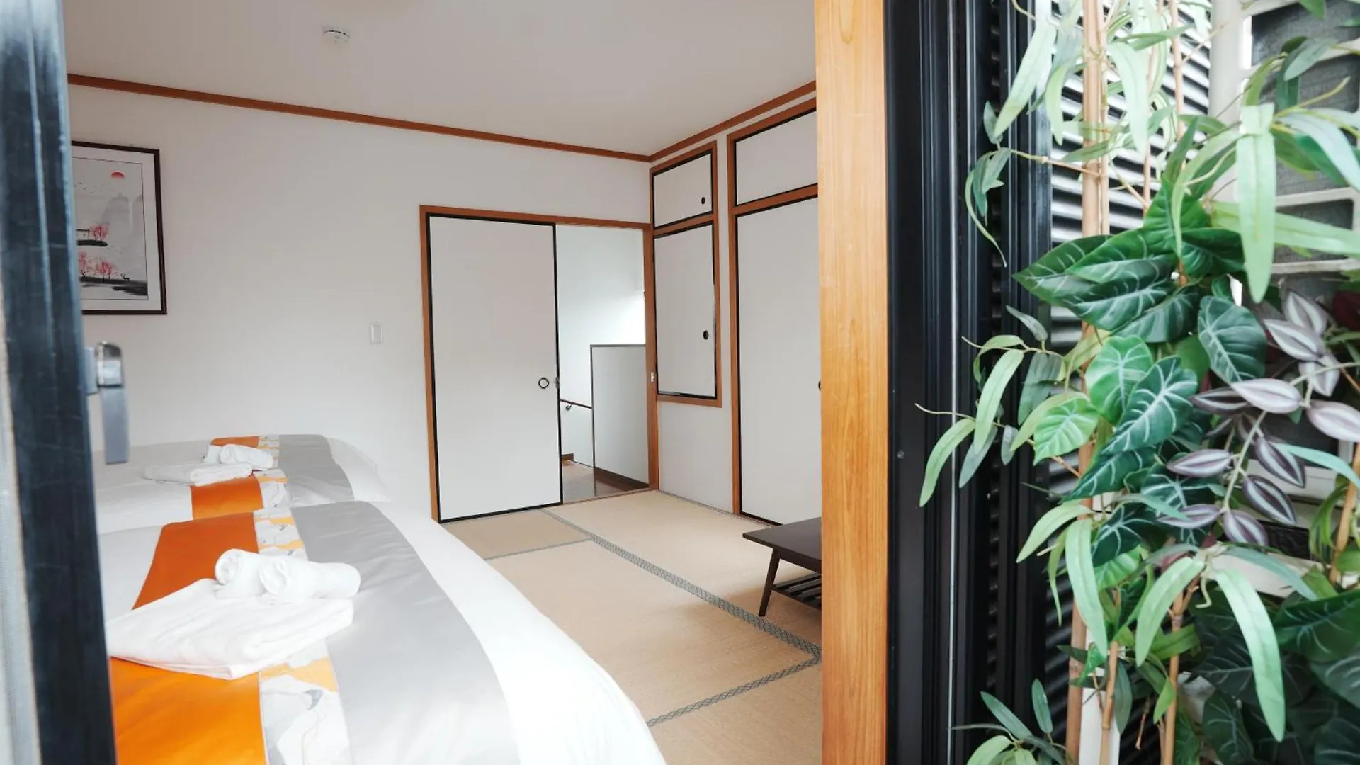 فيلا Westhouse B 花园町店 أوساكا 0*,  اليابان